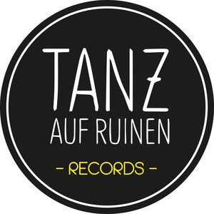 Tanz auf Ruinen