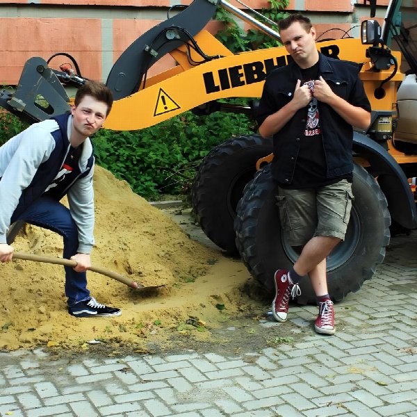 Überflüssig