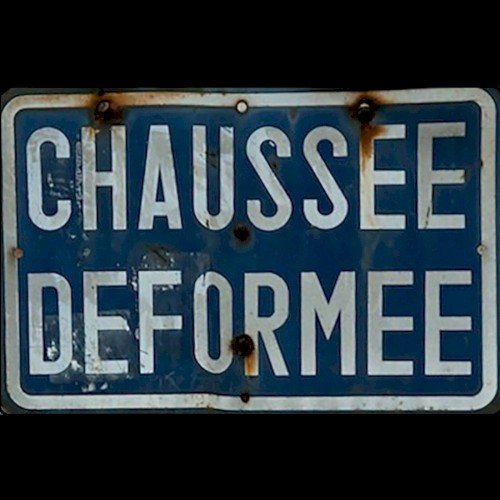 chaussee deformee